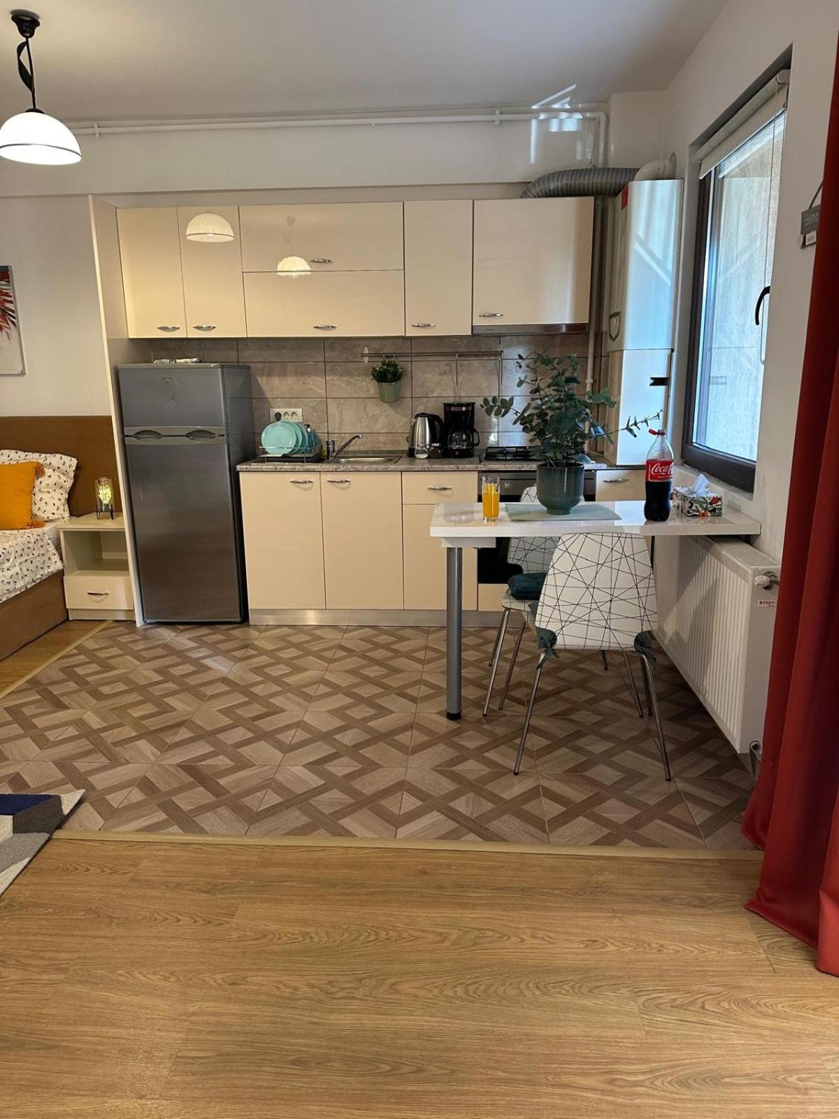 Studio Deluxe Uniri Бухарест Экстерьер фото